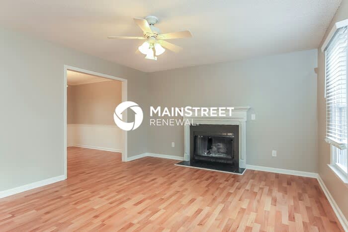 828 Penncross Drive – photo 2