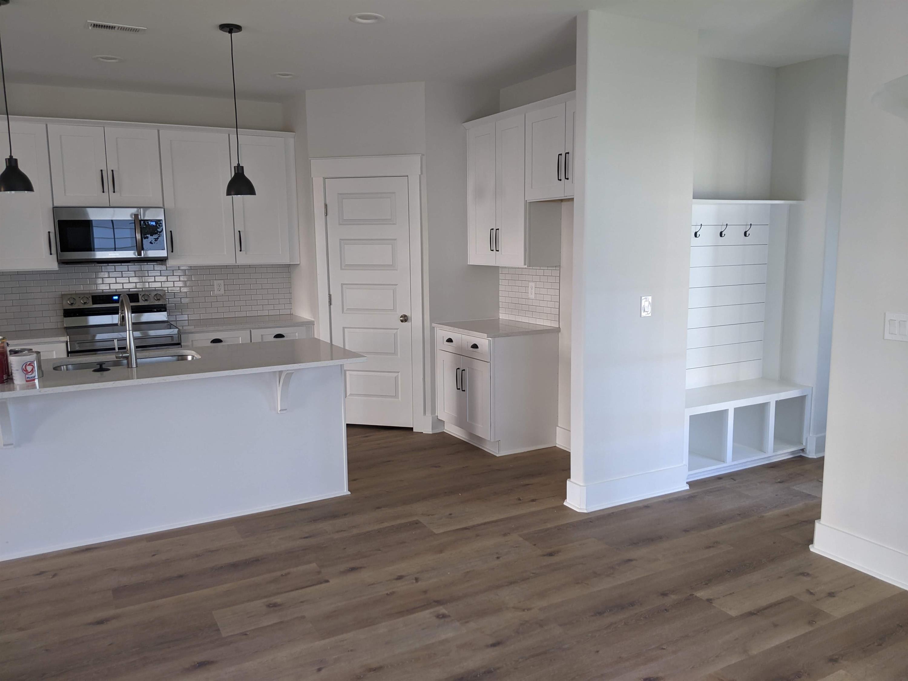 2178 Hospitality Lane – photo 2