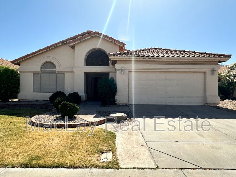 1667 S Sycamore Place – photo 1