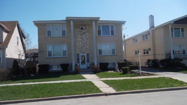 4549 Forest Avenue – photo 1
