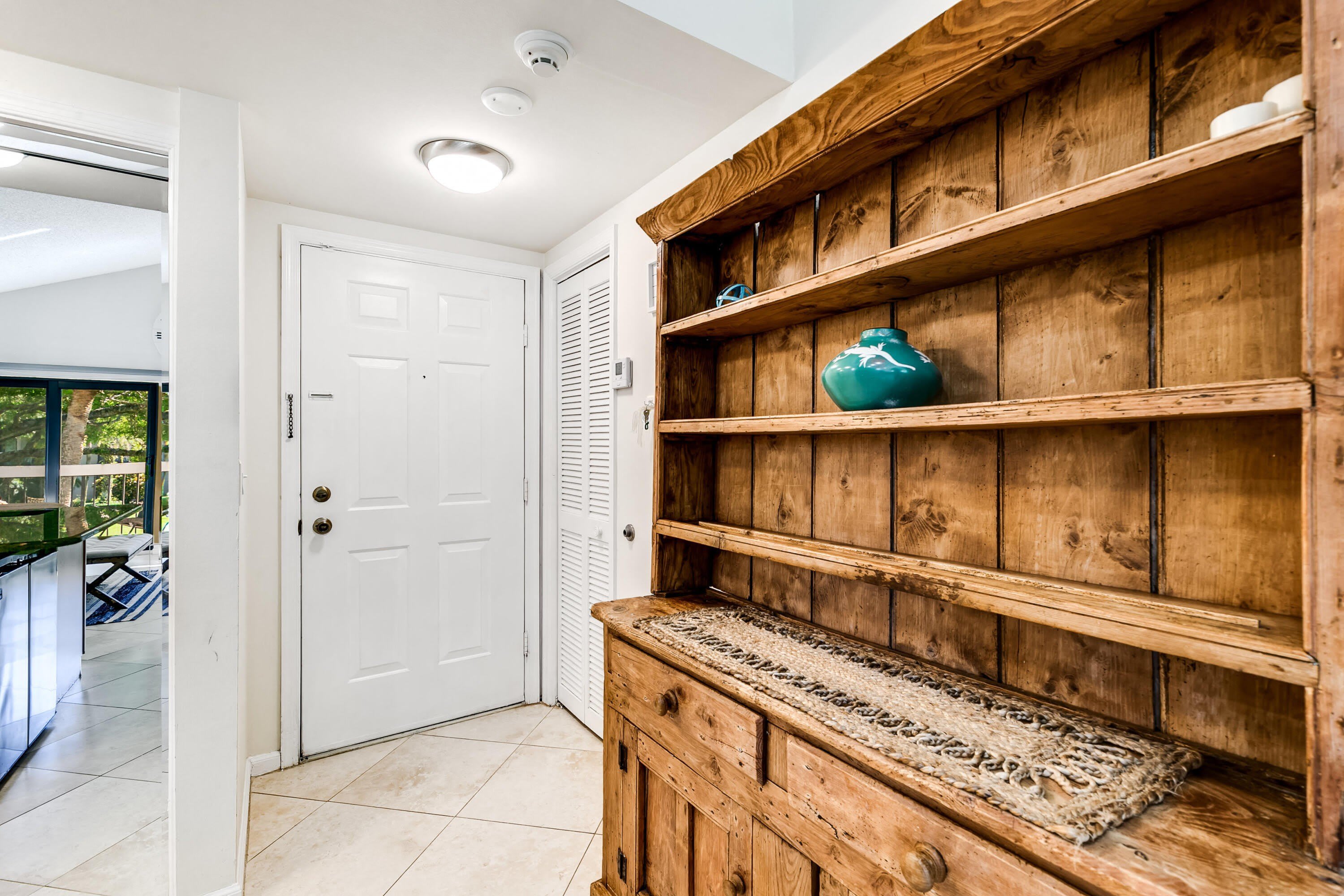 11863 Wimbledon Circle – photo 5