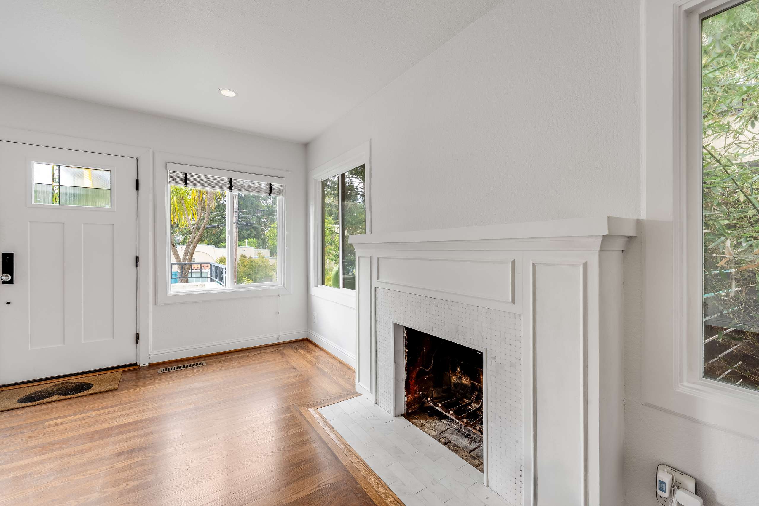 2930 Maxwell Ave – photo 3