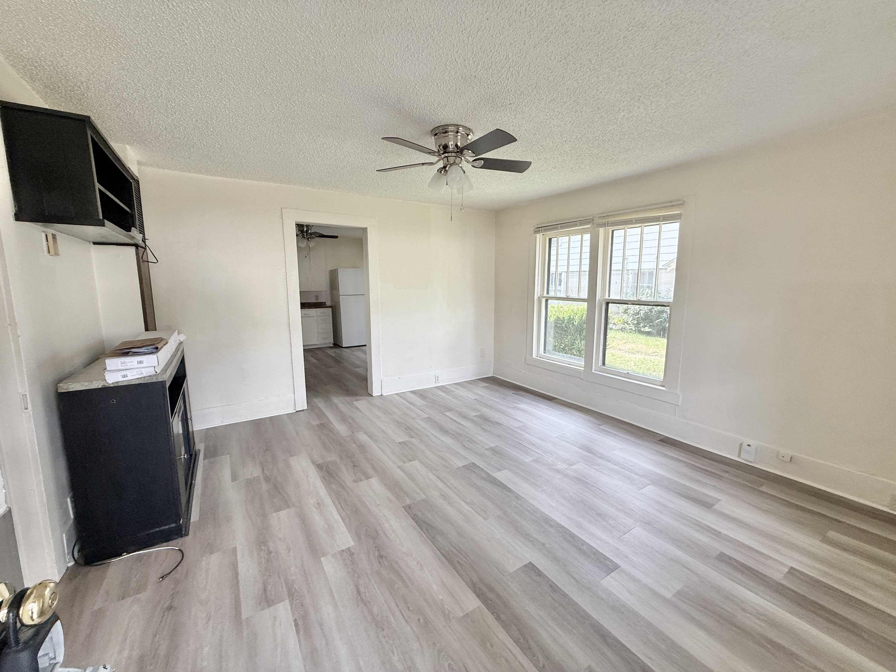 305 Beard Street – photo 5