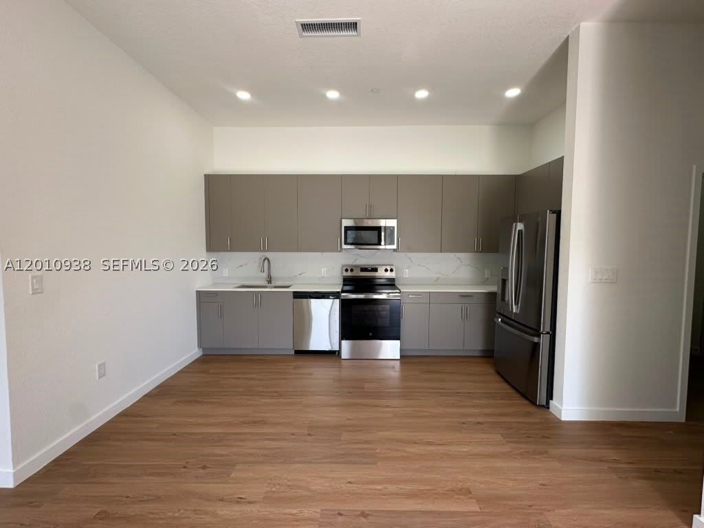 19444 SW 125th AVE – photo 4