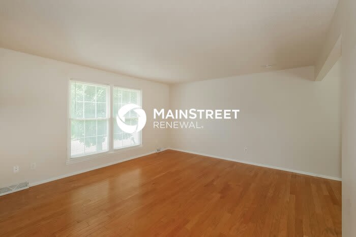 20104 East Millhaven Street – photo 4