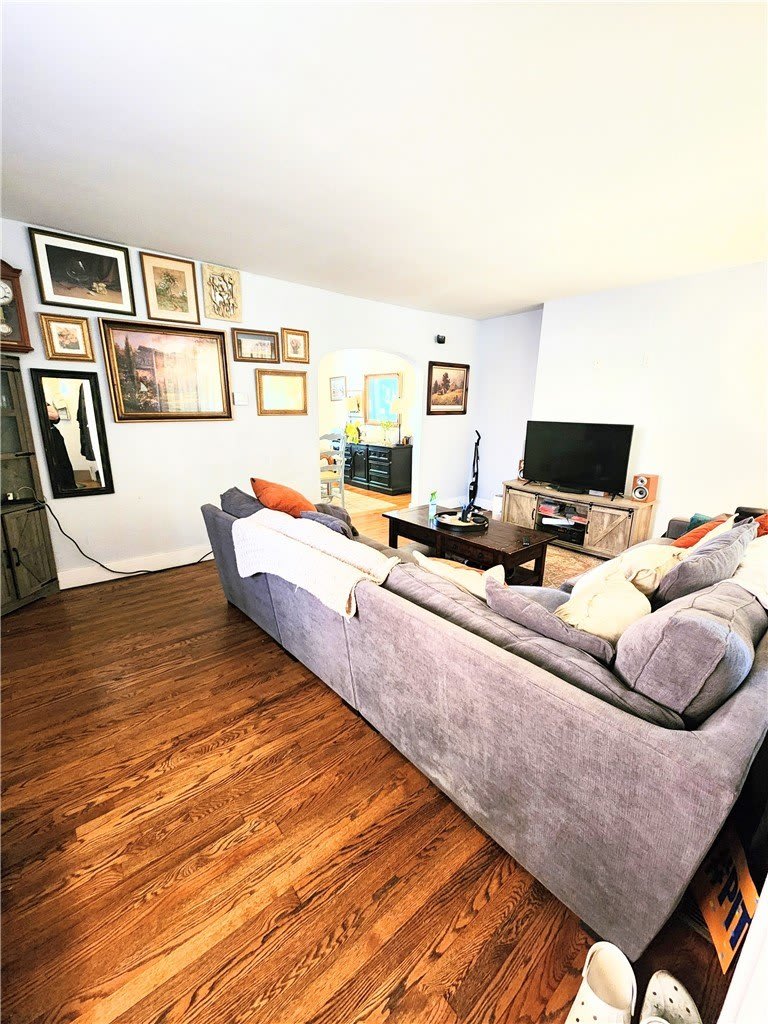 6533 Rosemoor St – photo 2