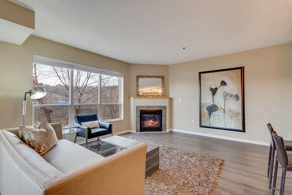 Riverview At Upper Landing – photo 2
