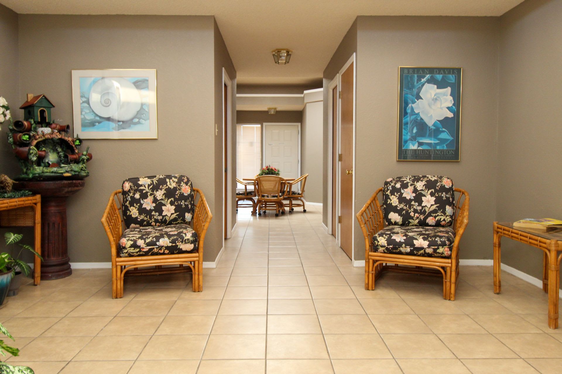7465 Stoney Hill 13C Condo Living In The Northeast – photo 5