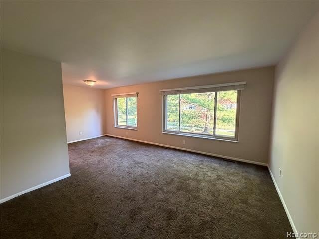 946 N Adams Road – photo 3