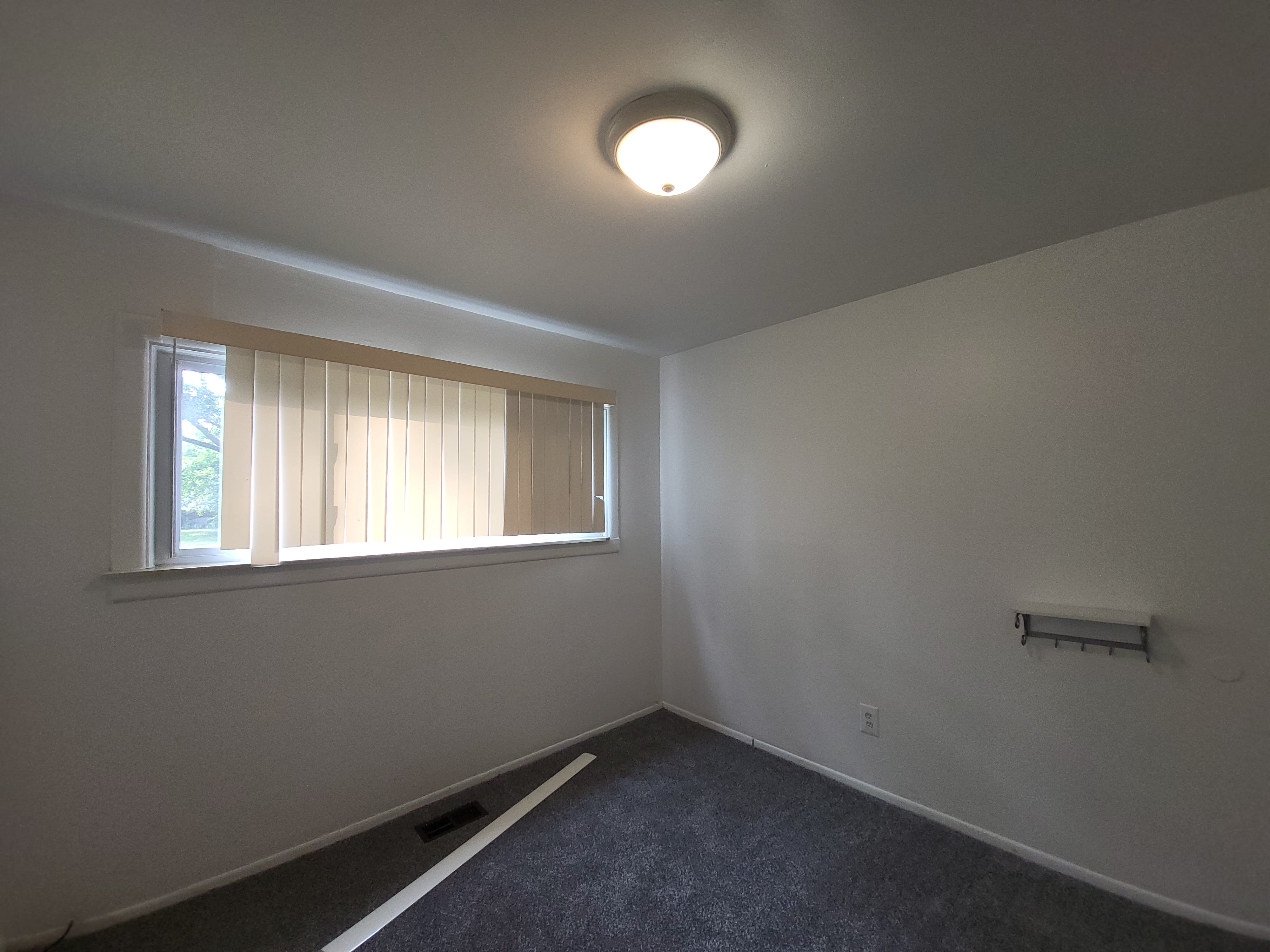 15129 Mcguire St – photo 4