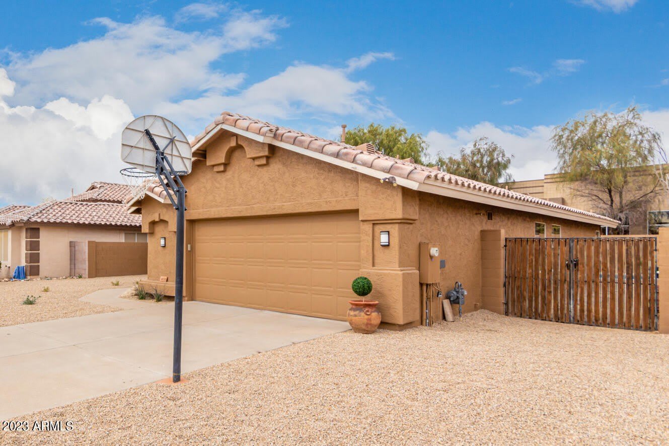 8820 W KINGS Avenue – photo 2