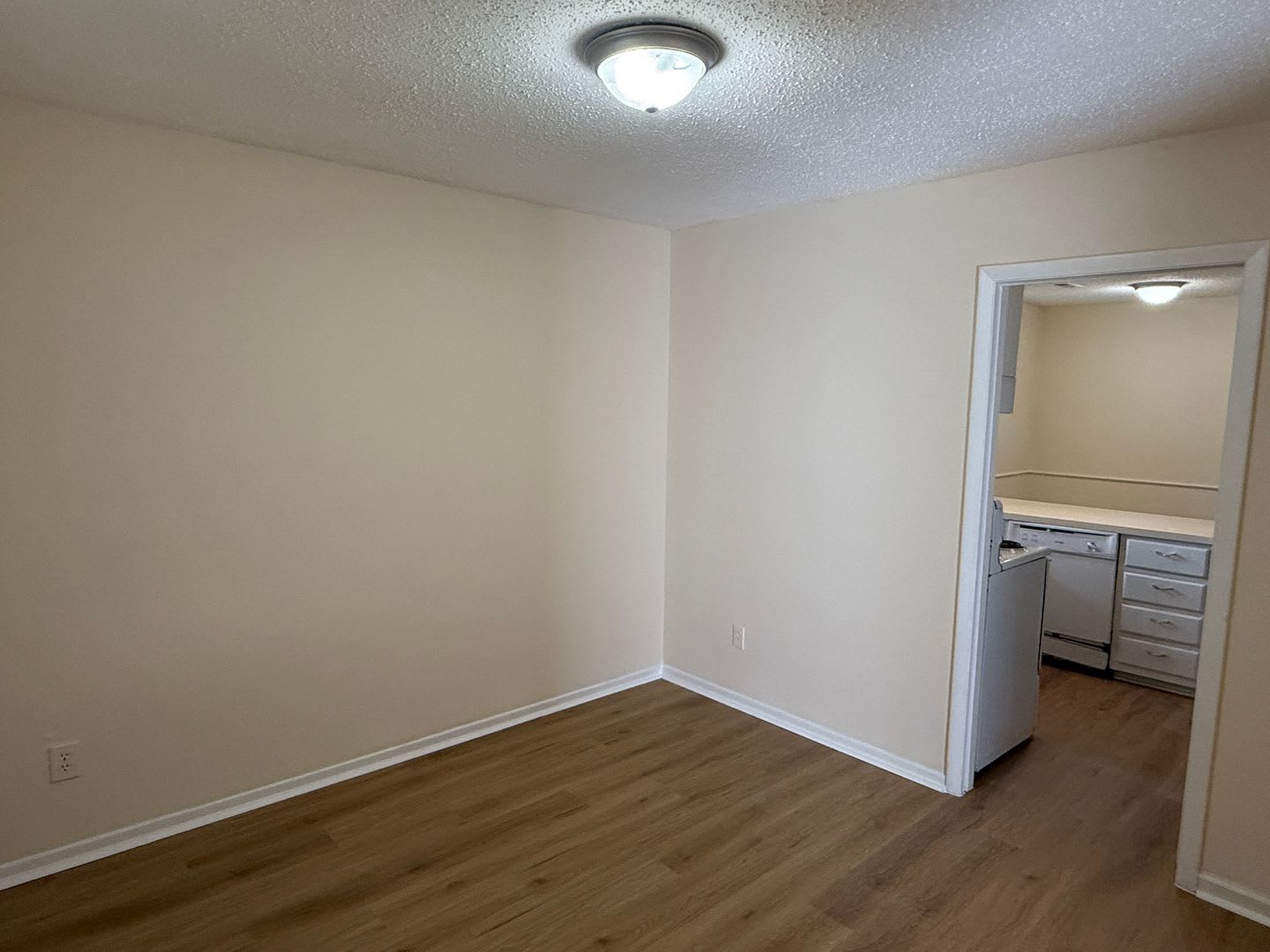 6341 Round Hill Road – photo 5