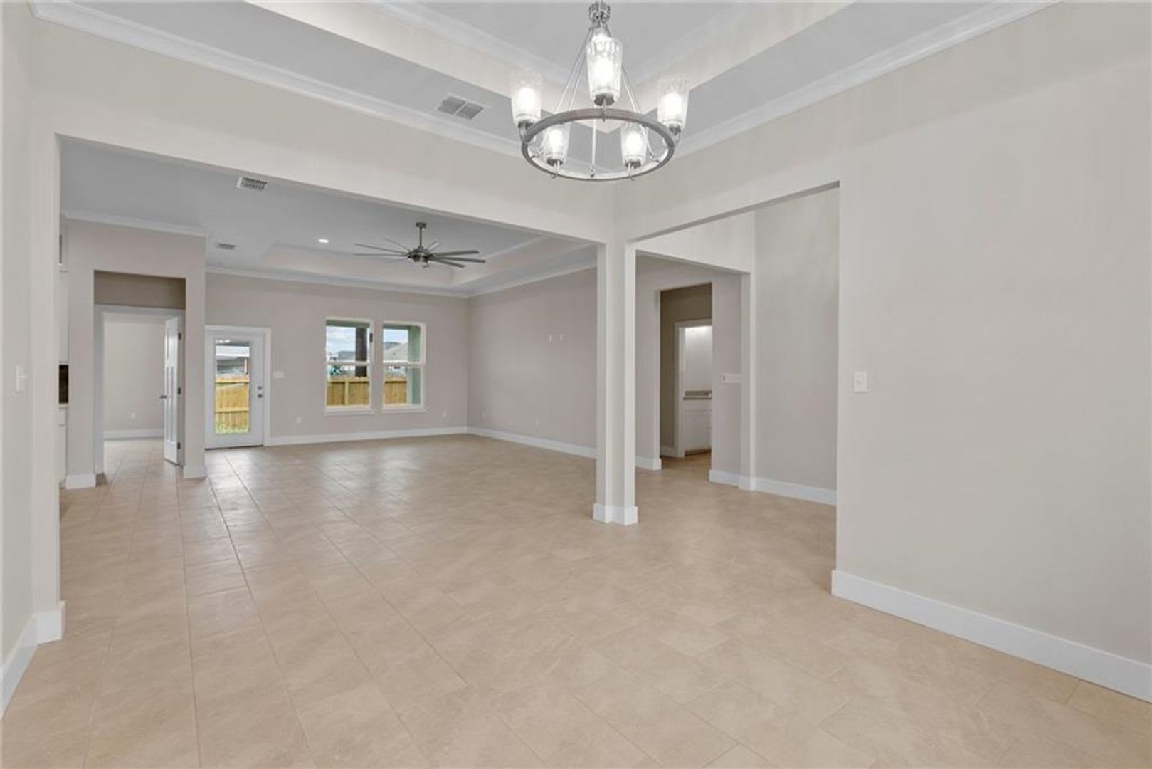 Crossing At London Ranch Move In Asap – photo 4