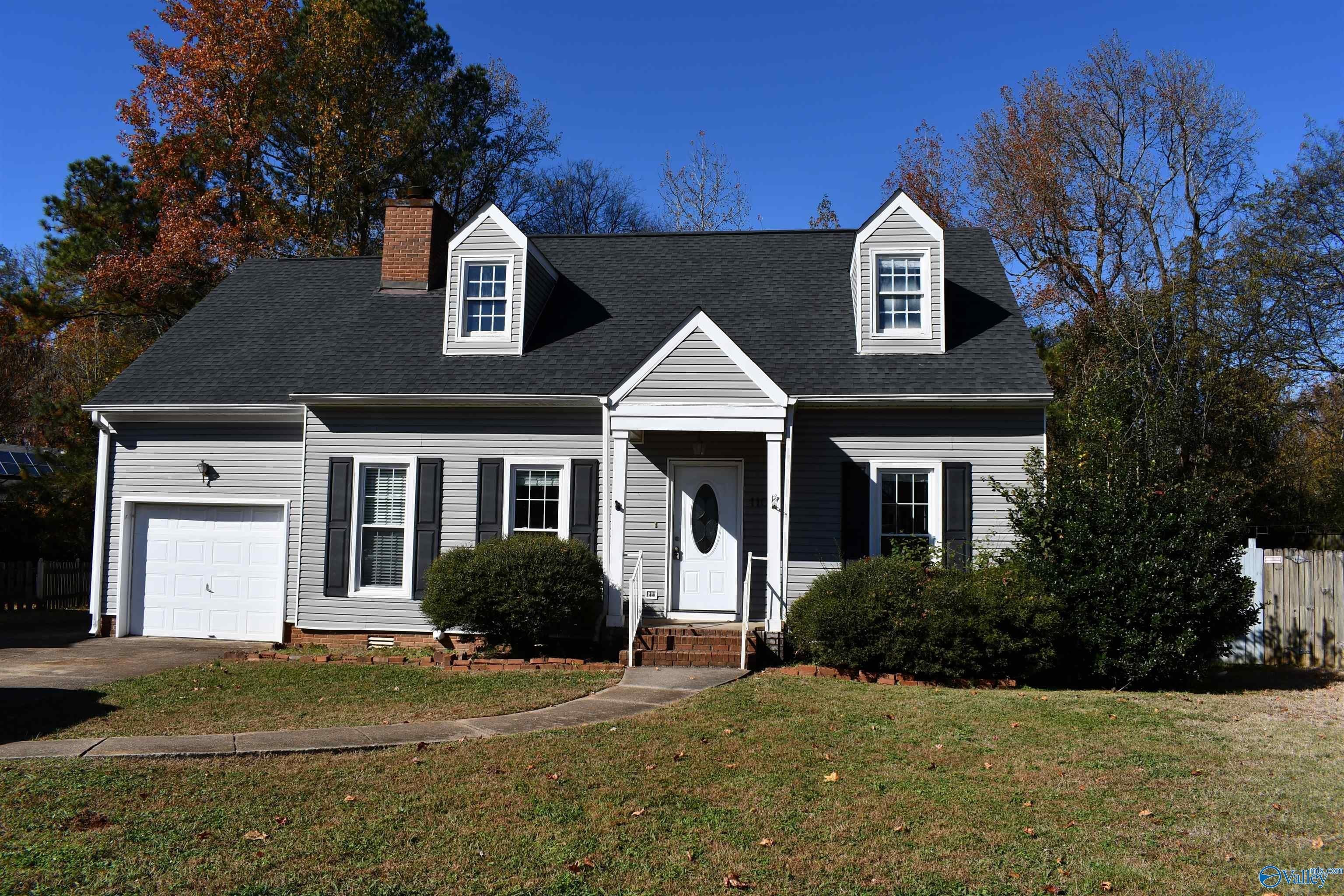 110 Norfolk Circle – photo 1