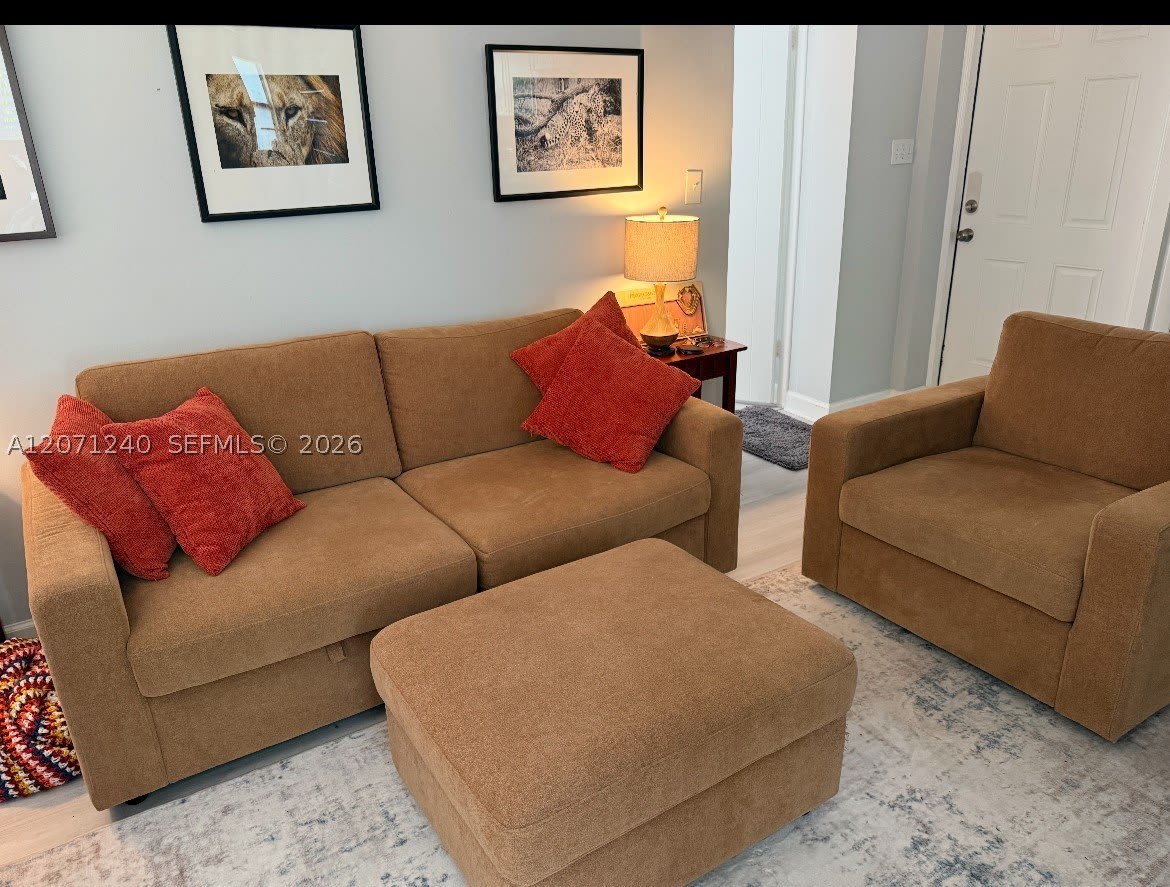 1501 Se 2Nd Ct – photo 3