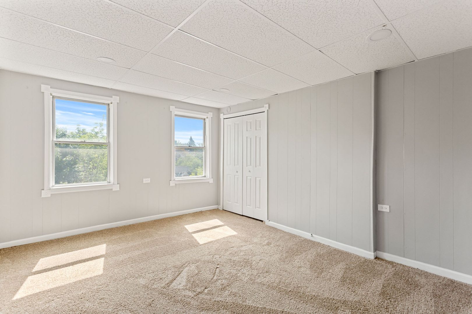 4 bed 1.5 bath – photo 2