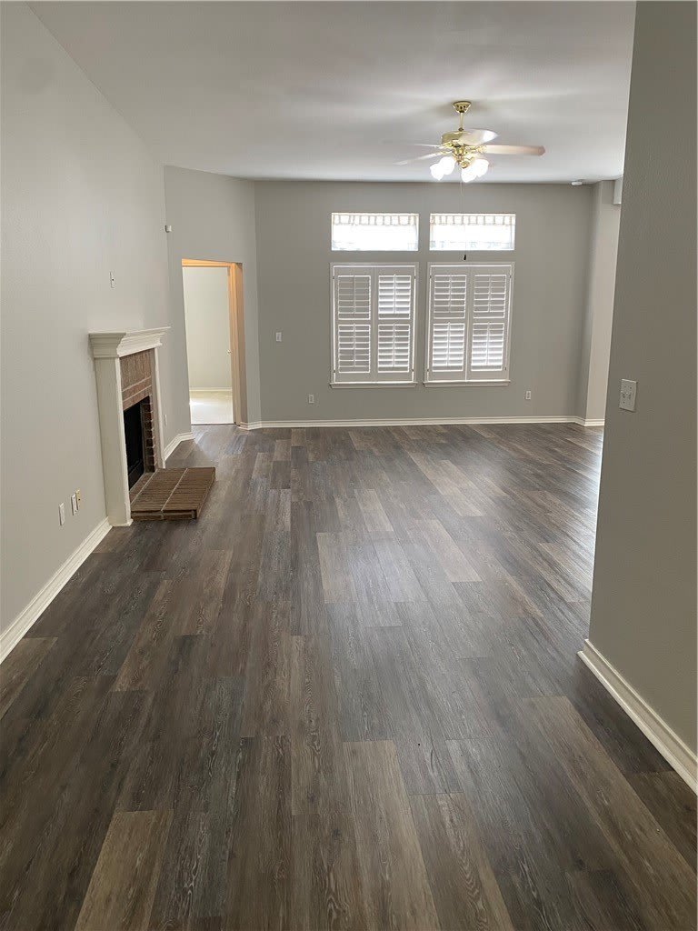 7122 Lindenwood Drive – photo 2