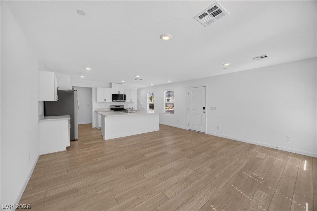 295 Grunt Avenue – photo 5