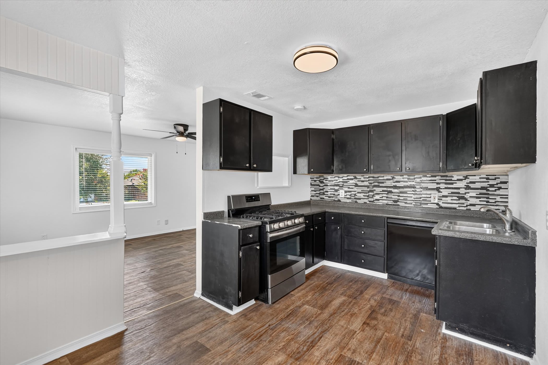 815 Wilson Drive – photo 2