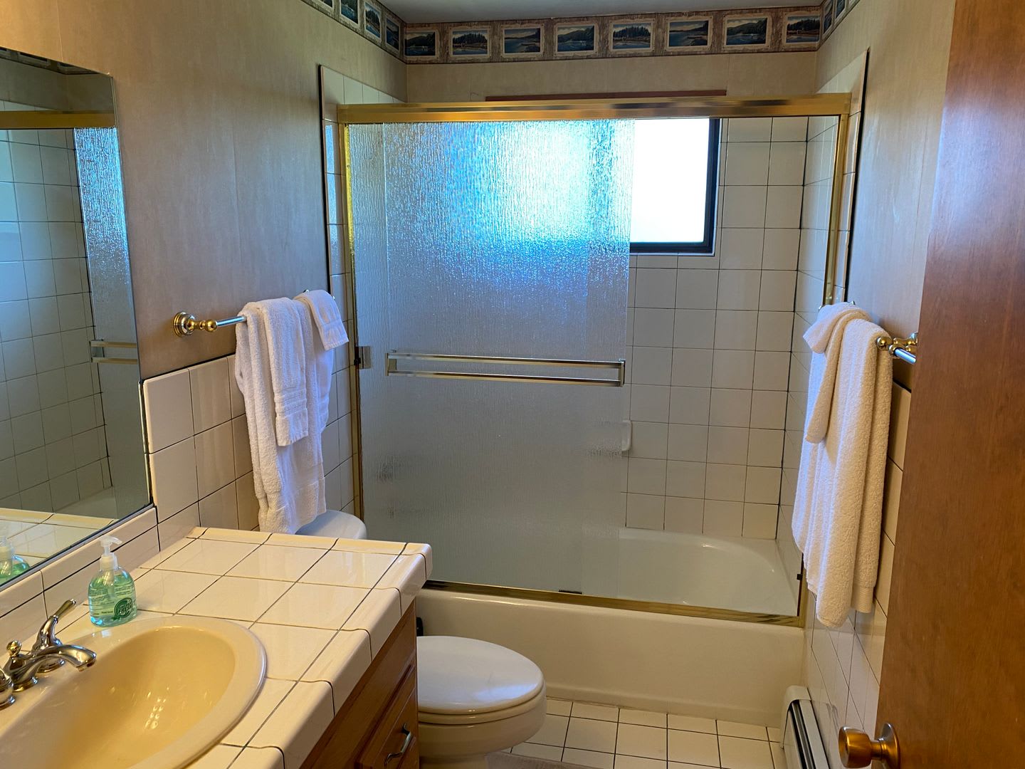 Seasonal Furnished Rental – photo 3