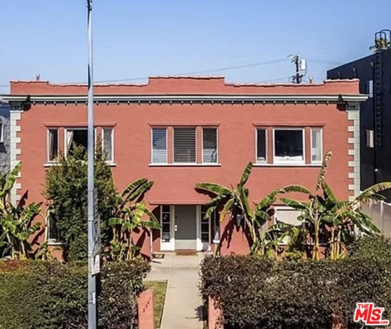 1451 S. Fairfax Ave – photo 2