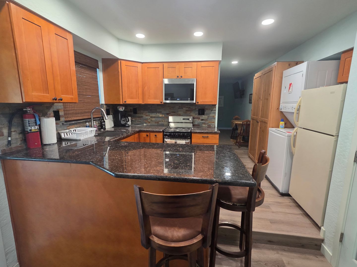 1 Bedroom, 1 Bathroom Apartment – Twain Harte, CA – $1,850/Month (All Utilities Included) – photo 2