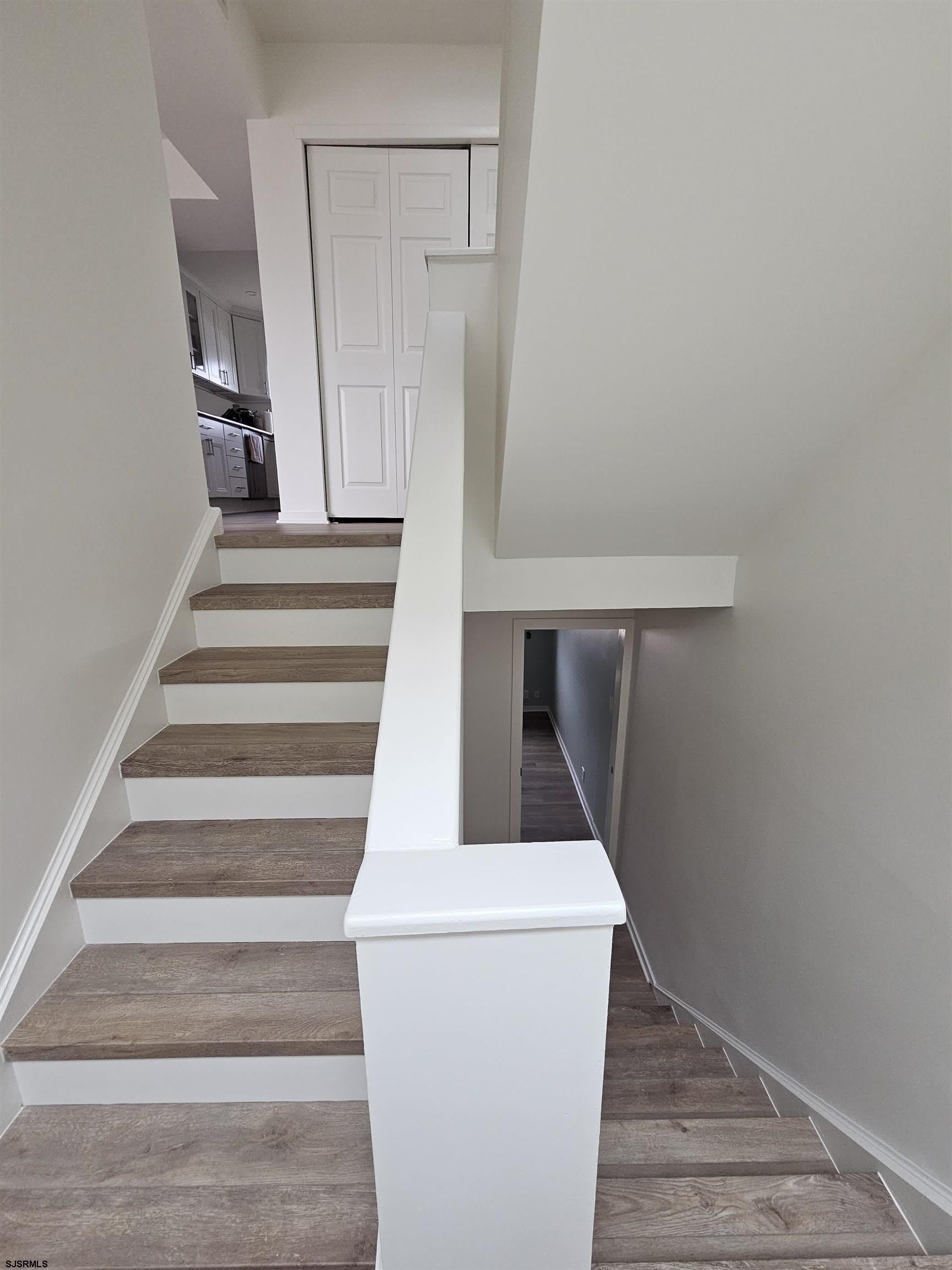 11 S Adams – photo 4