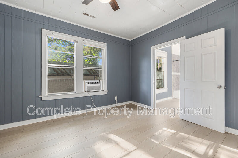 5906 5Th Street South – photo 5