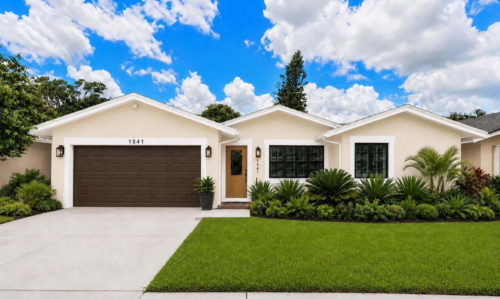 1541 SW 102nd Terrace – photo 1