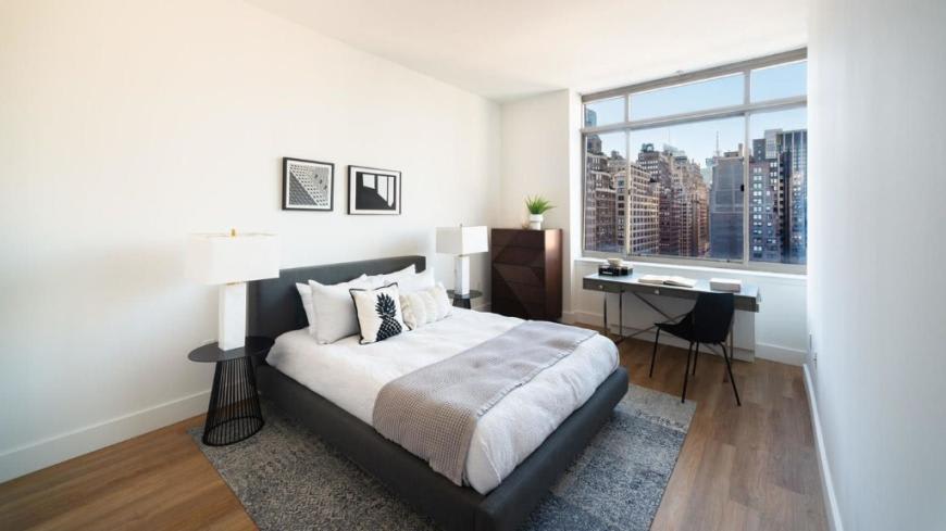 260 West 26th Street – photo 2