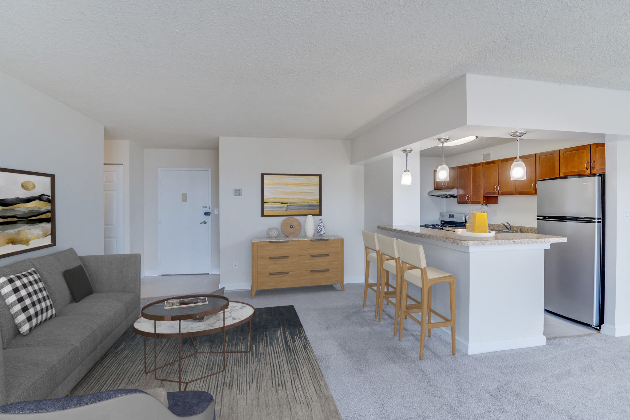 Seminary Towers Apartments – photo 3