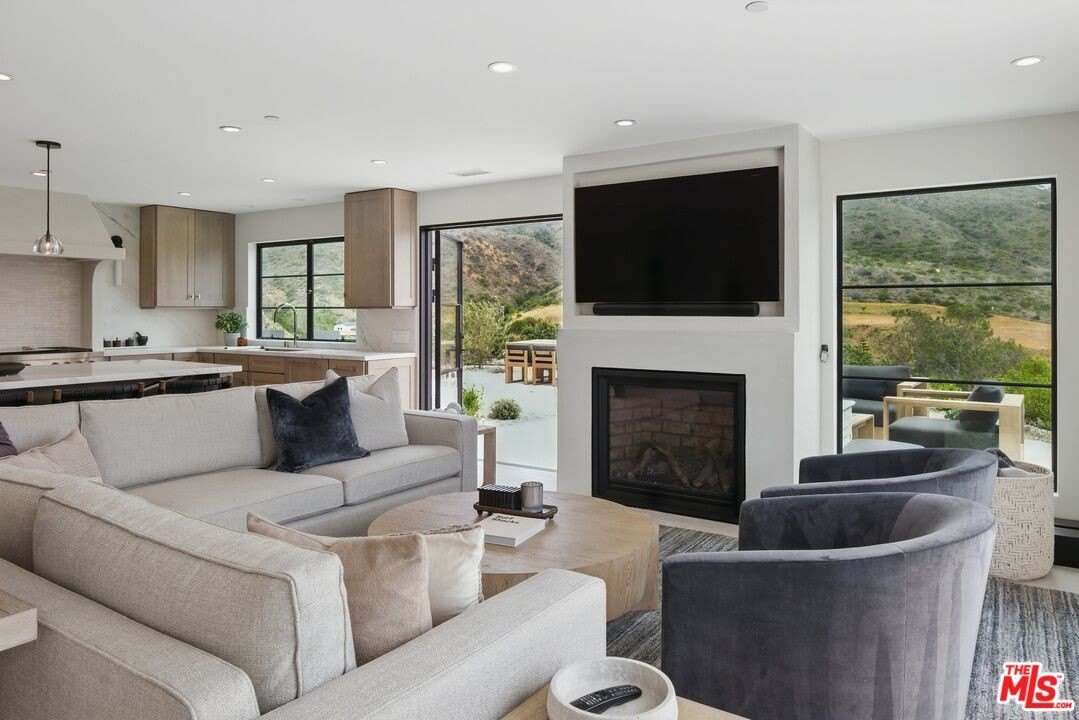 6326 Trancas Canyon Rd – photo 5