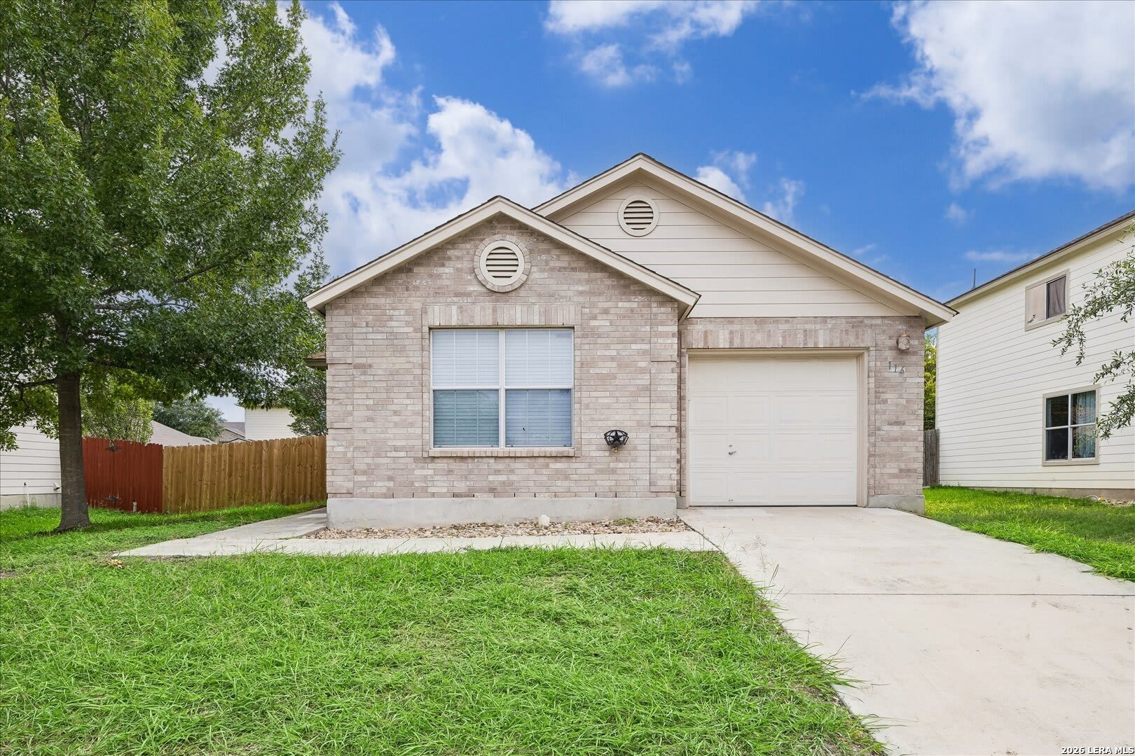 116 Lone Star Way – photo 1