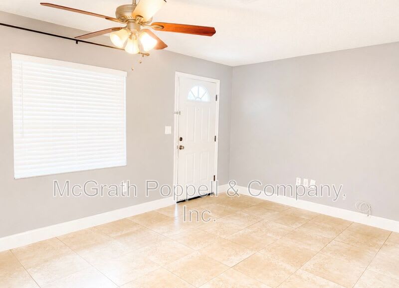 7704 Chase Rd – photo 4