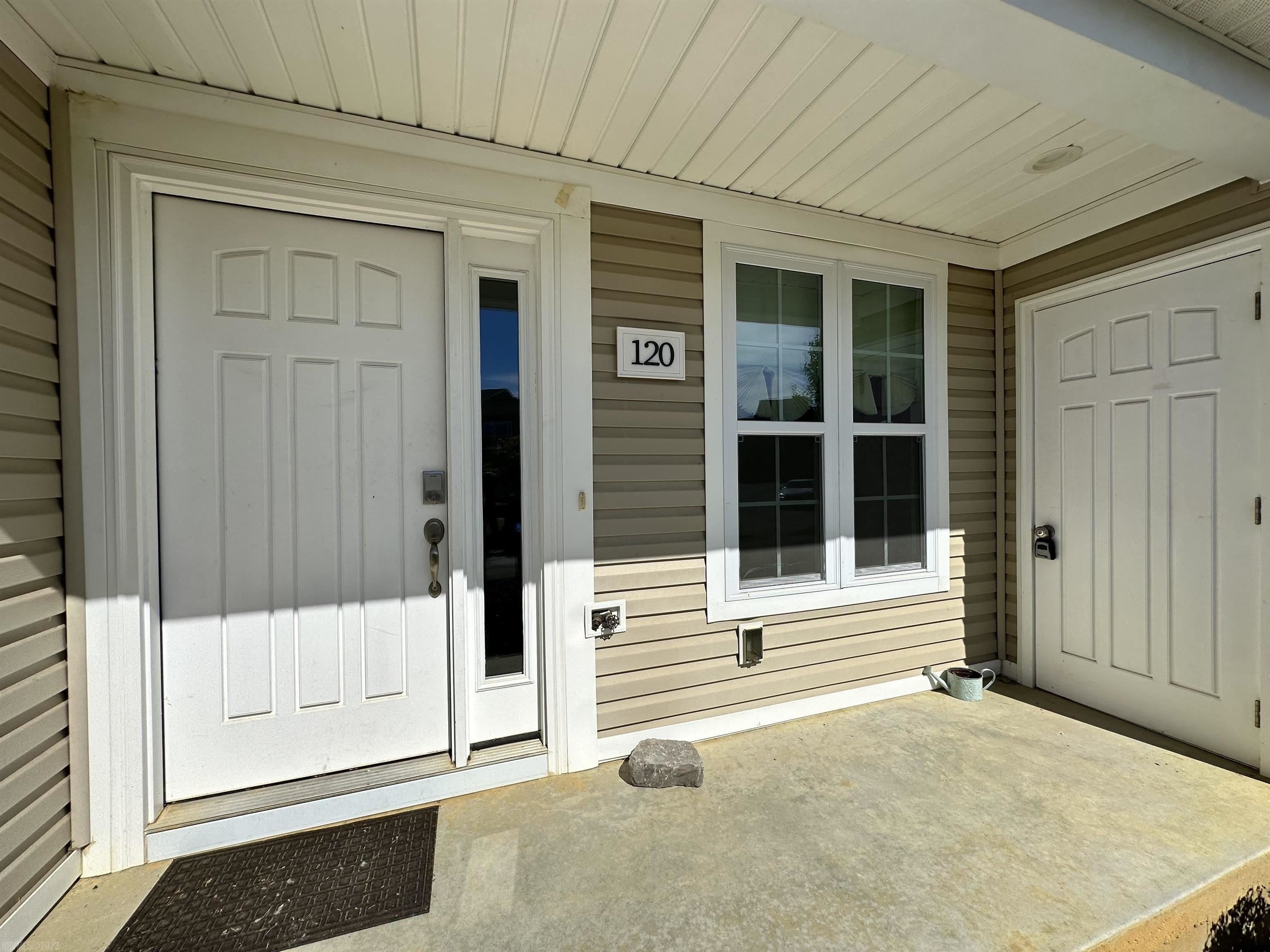 120 Amber Circle – photo 2