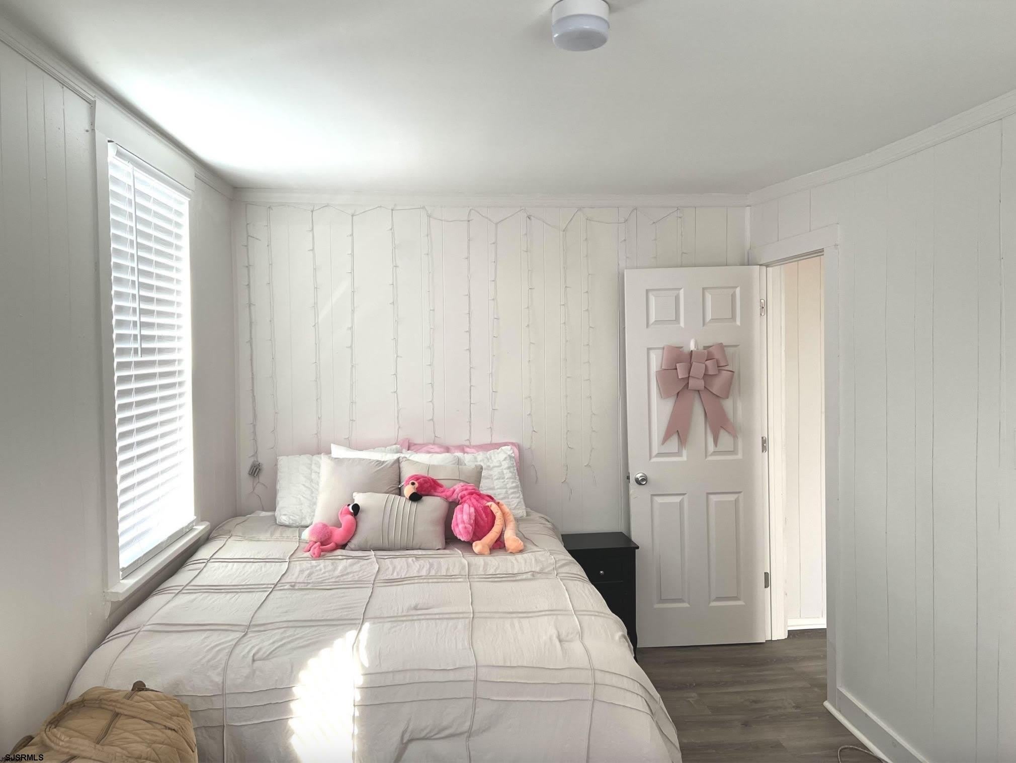1 S Newport Ave – photo 3