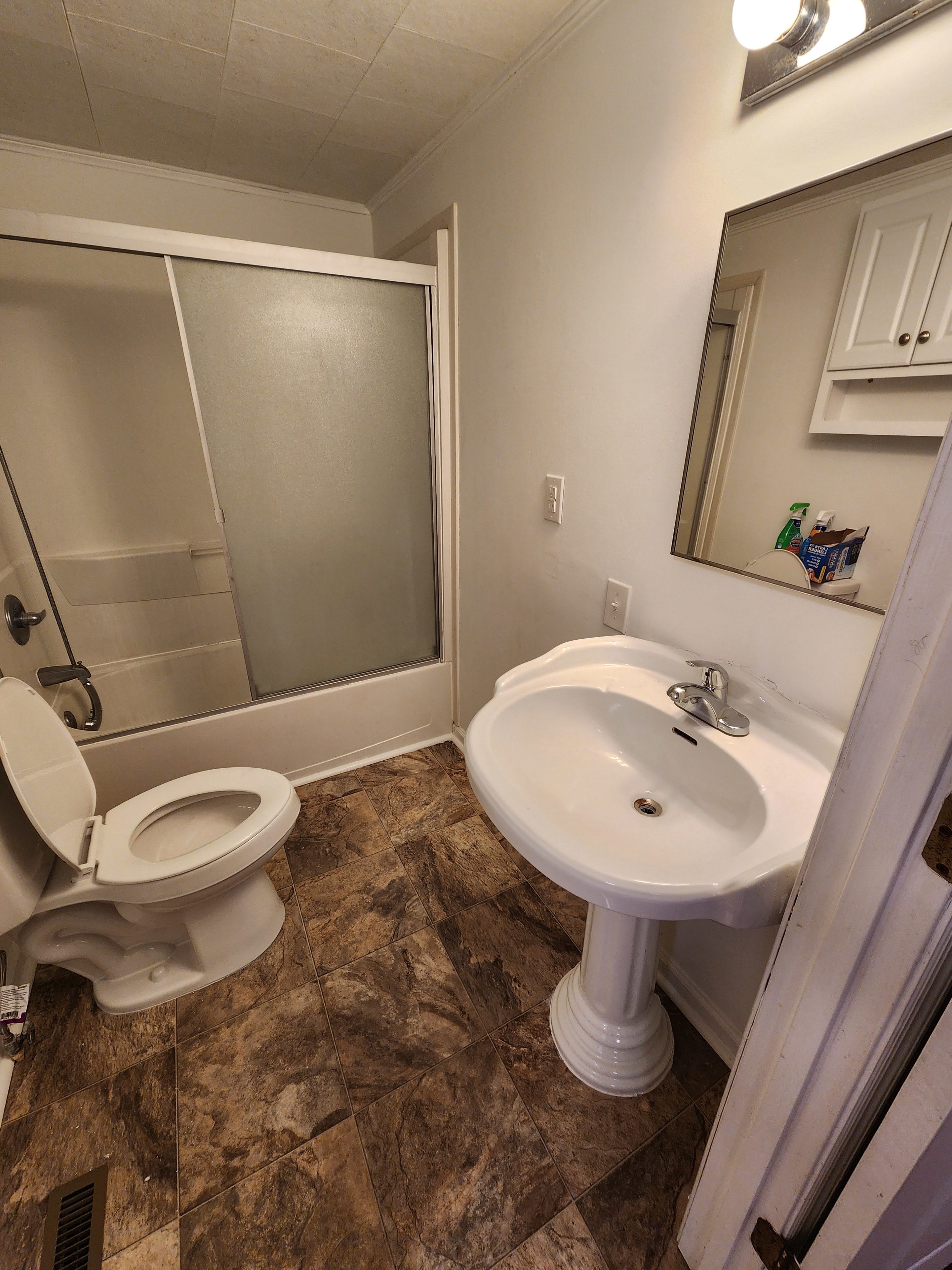 2000 Oxnard Rd – photo 4