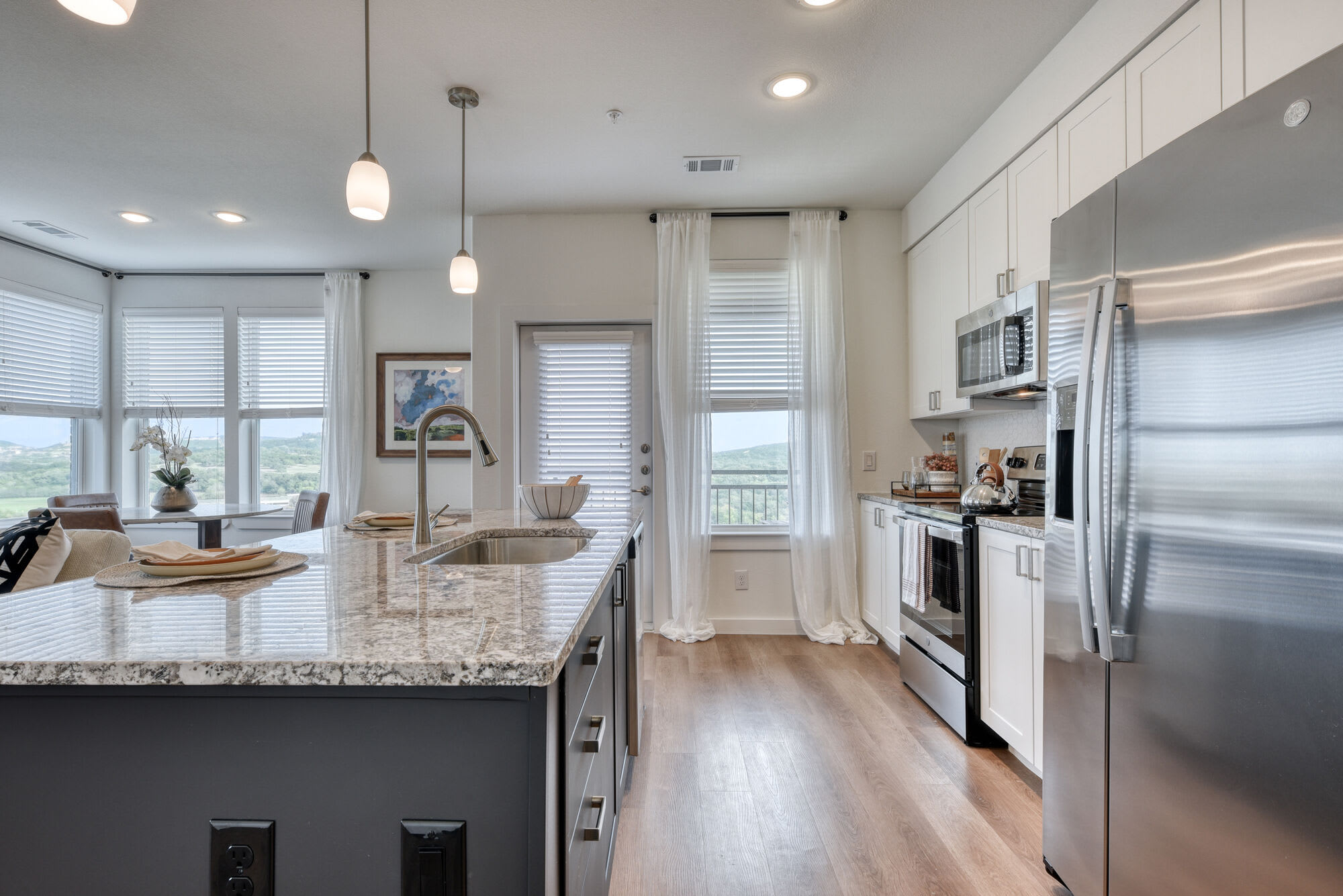 Overlook At The Rim – photo 3