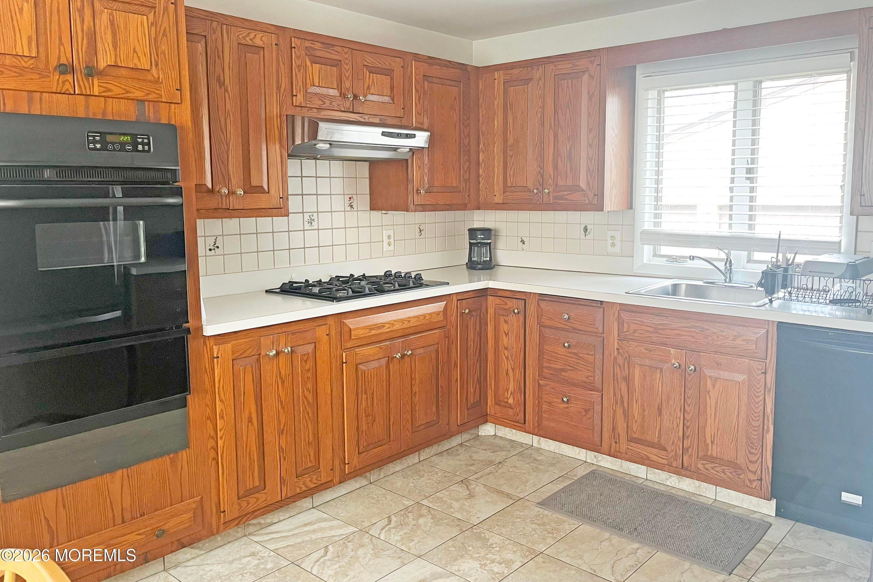 416 Salem Avenue – photo 4