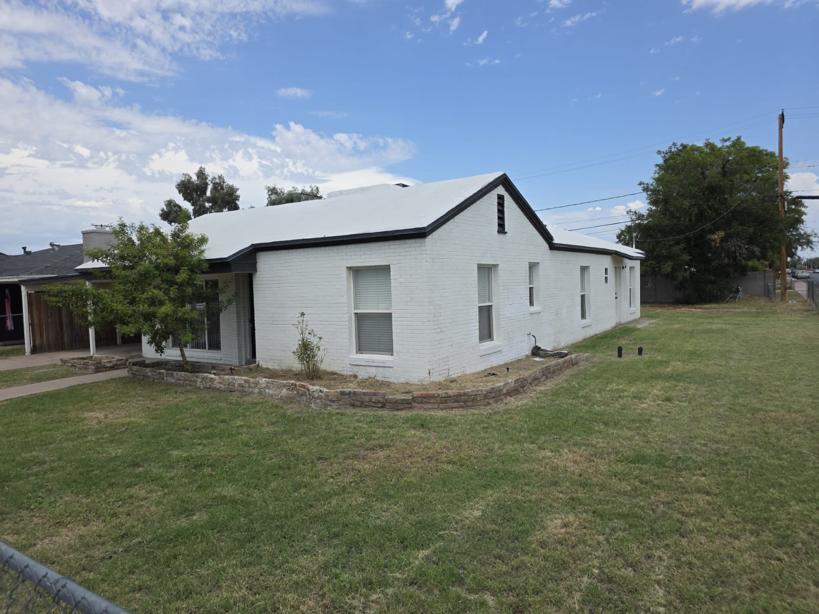 143 South Olive – photo 2