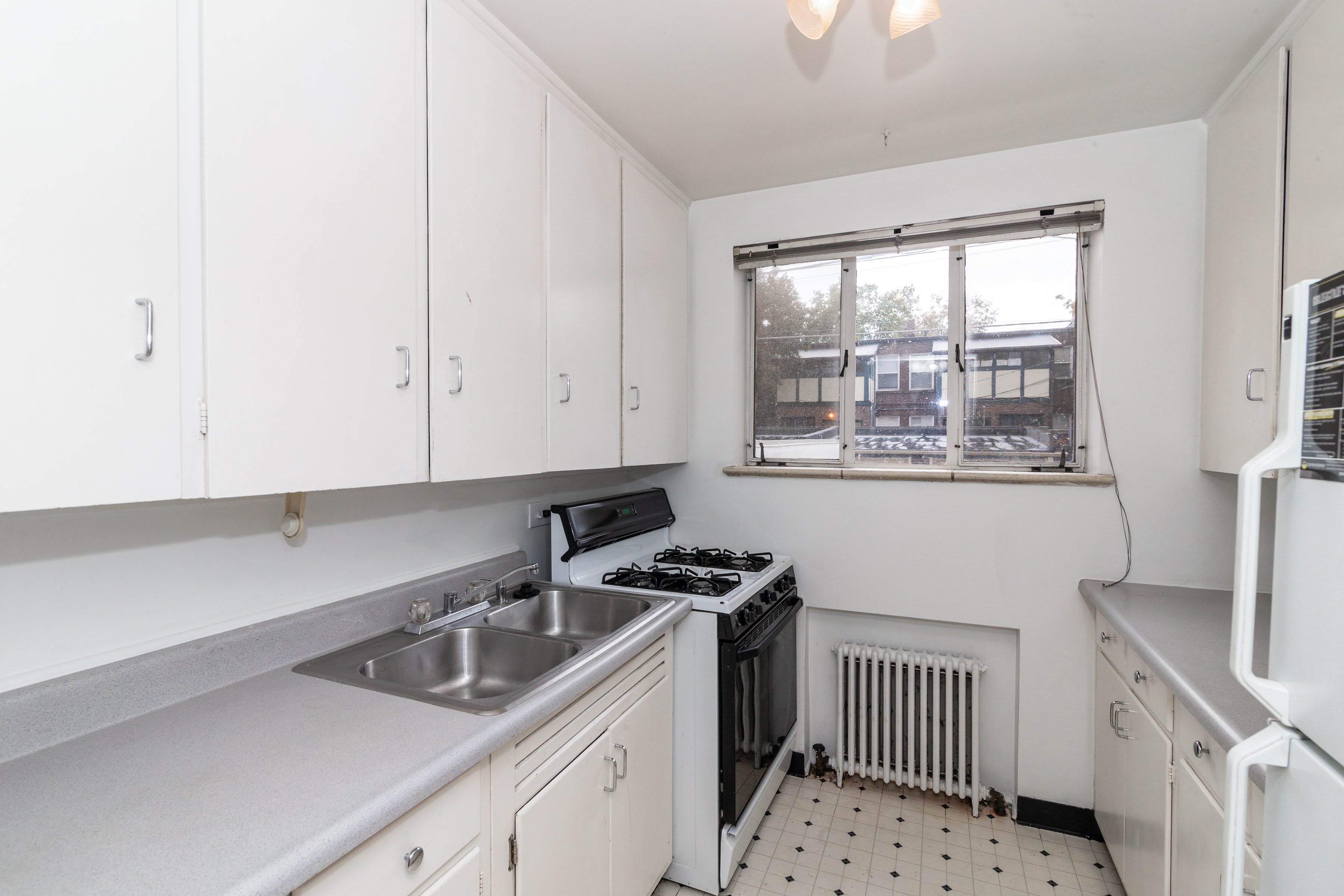 Eastview Apartments – photo 3