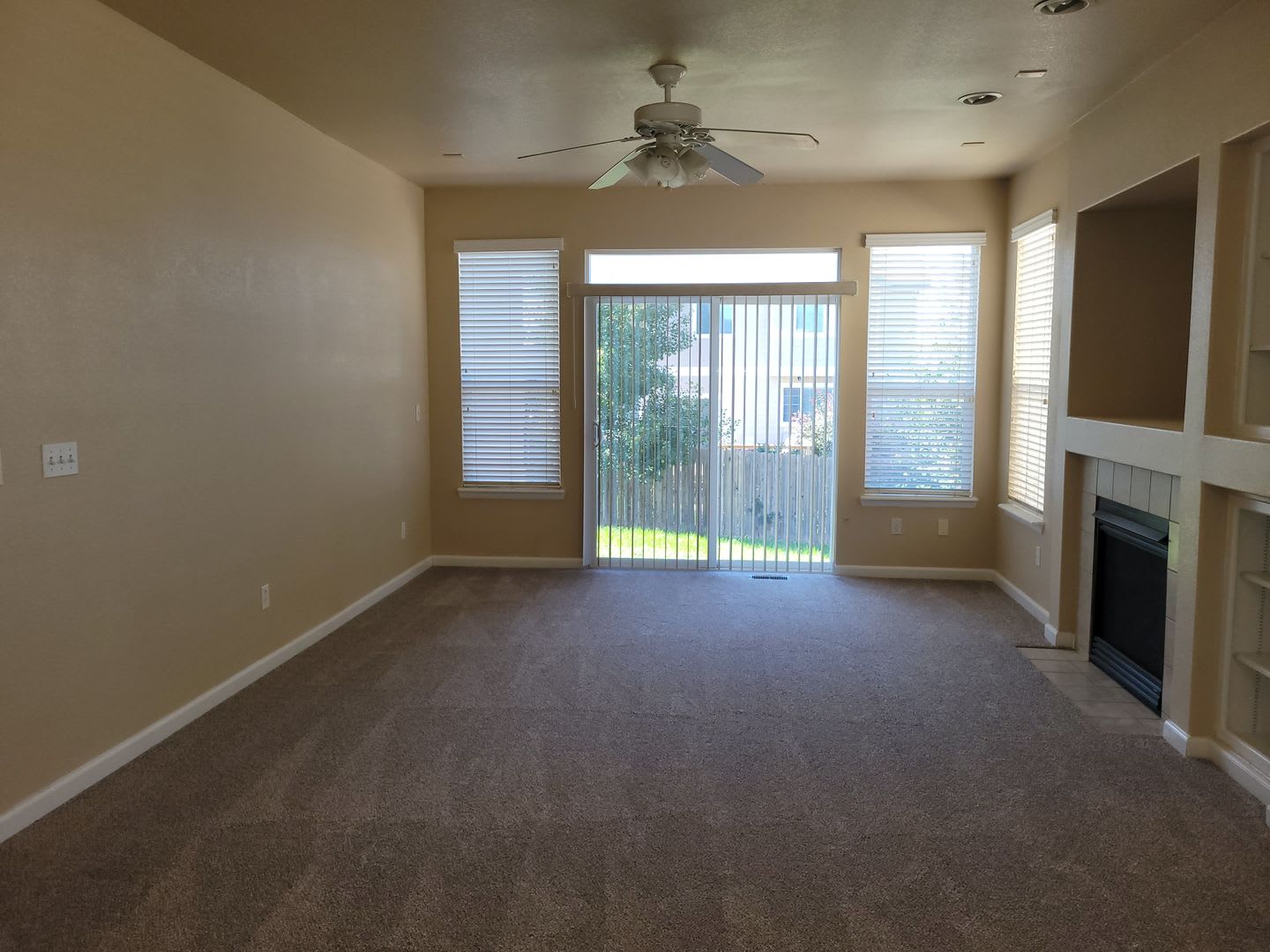 7747 Mountain Laurel Dr – photo 4