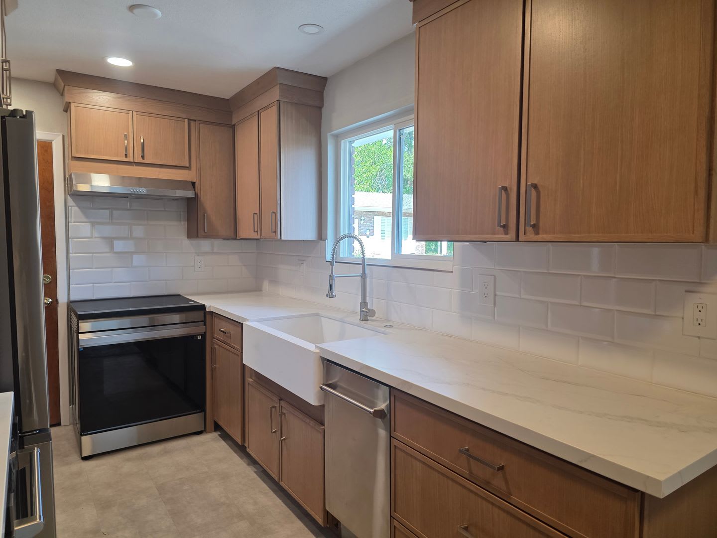 Newly Updated 2 bedroom unit – photo 5