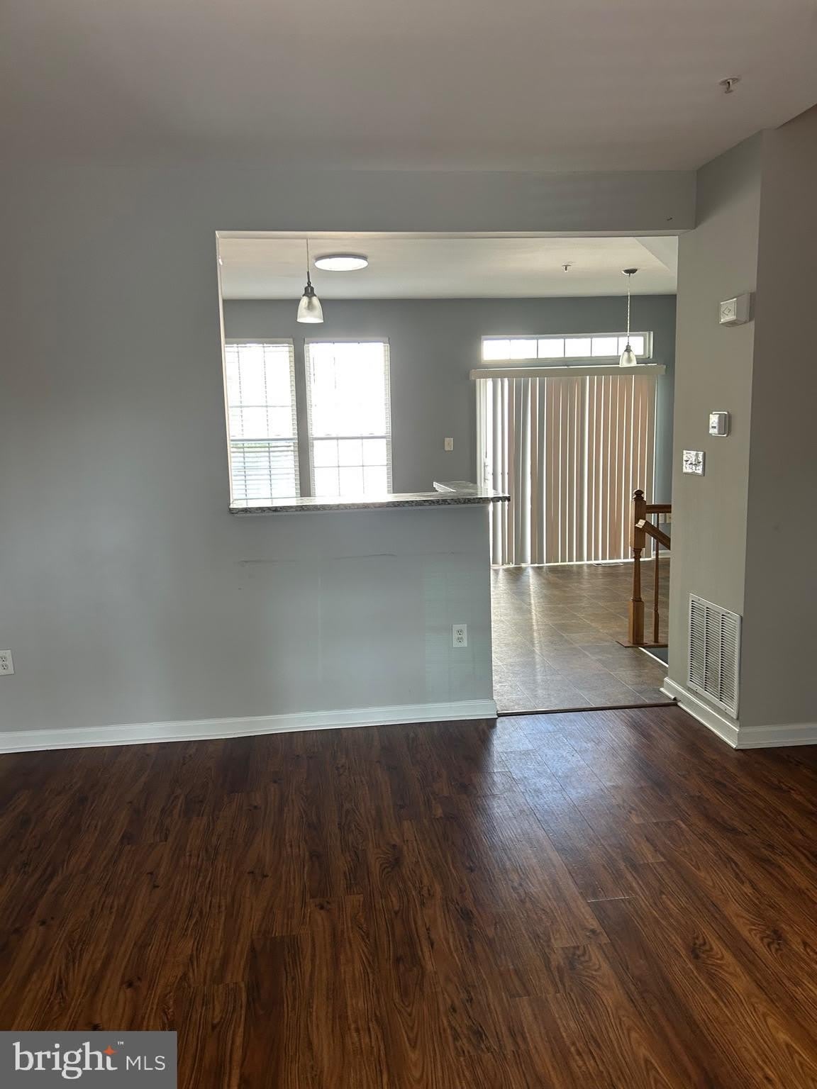 9602 WOODVIEW Drive – photo 5