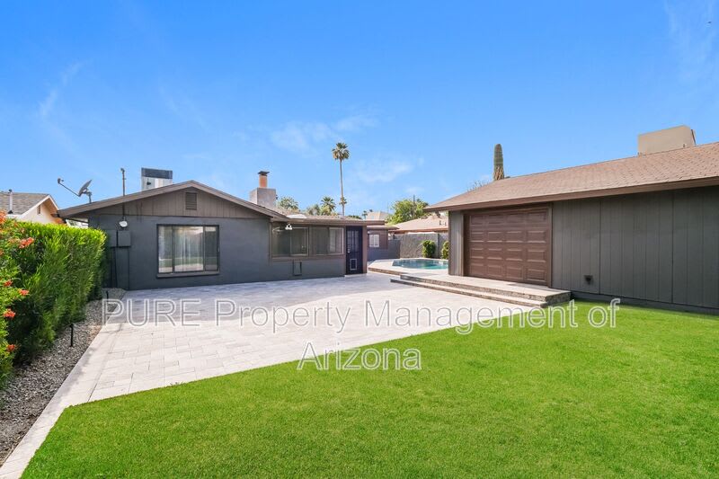 2817 N 51st St – photo 3