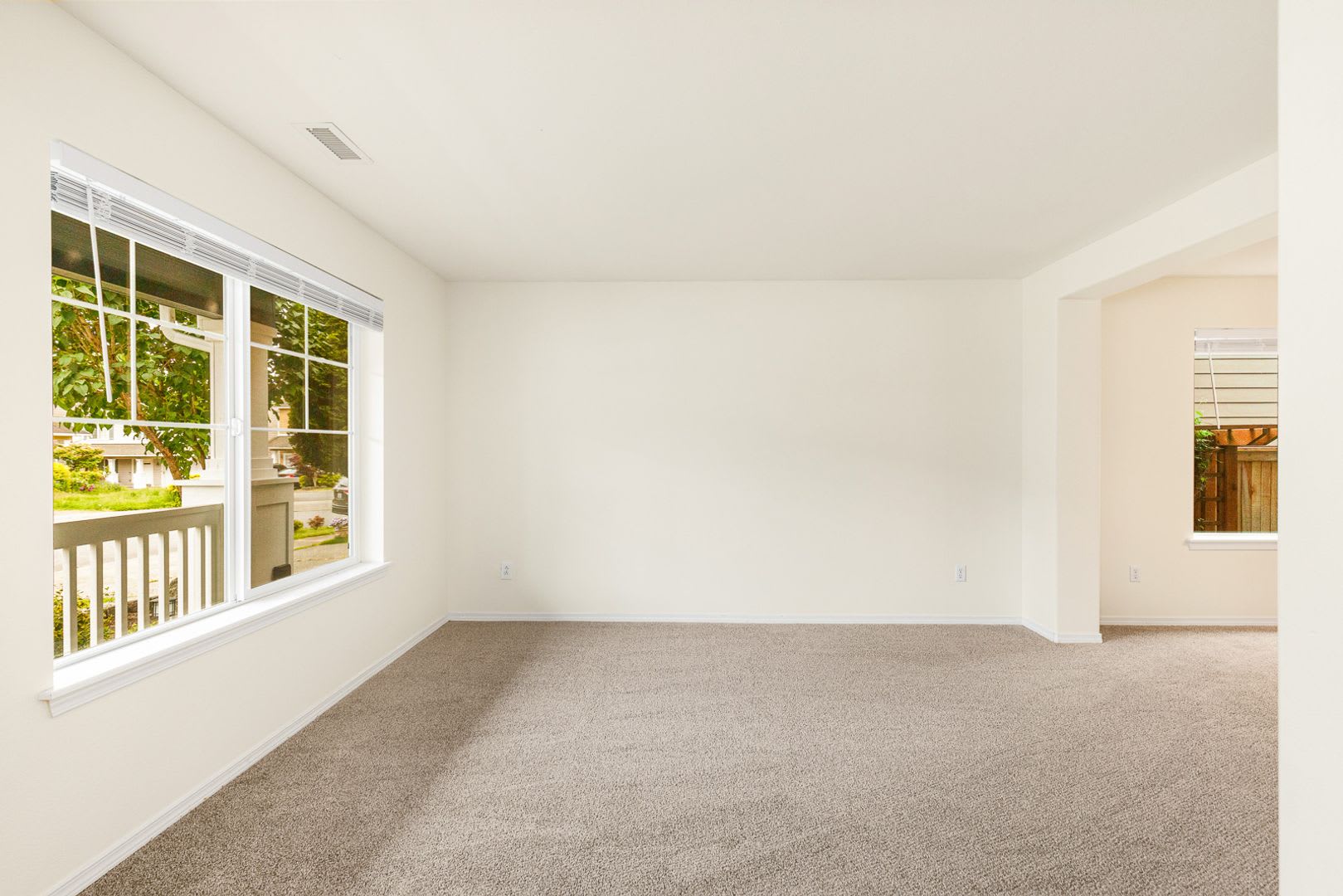 Covington Incredible 6 Bedroom 3.75 Bath Home! Make it yours today! – photo 3