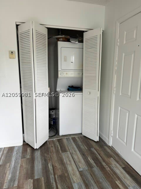 2050 NW 43rd Ter – photo 5
