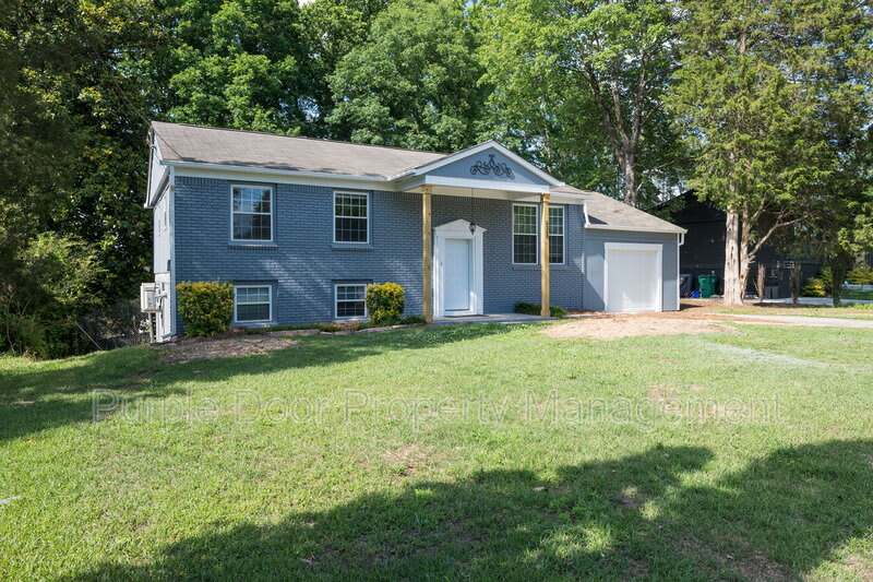2369 Brenda Drive Southeast – photo 3