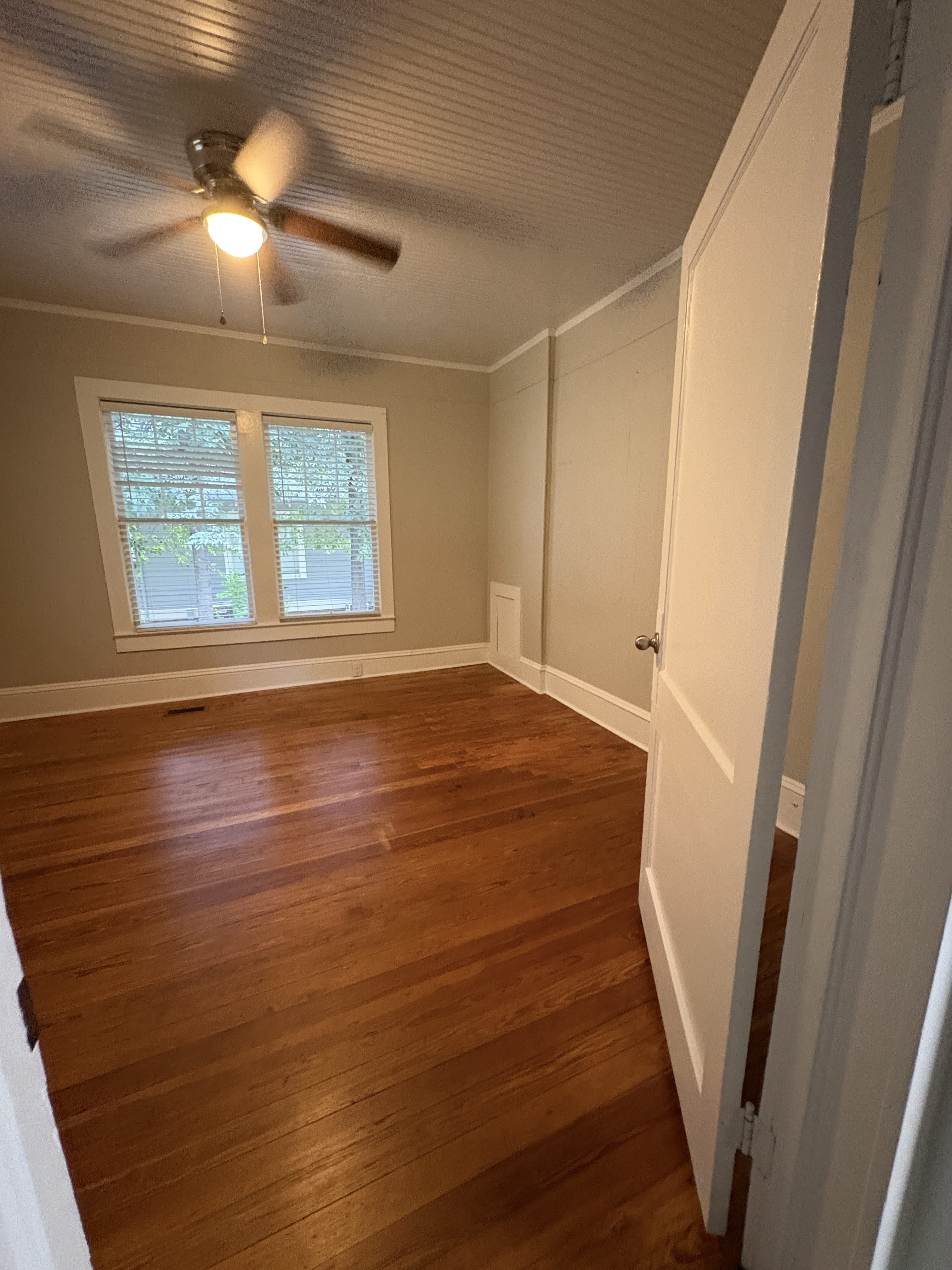 721 W Thomas St – photo 3