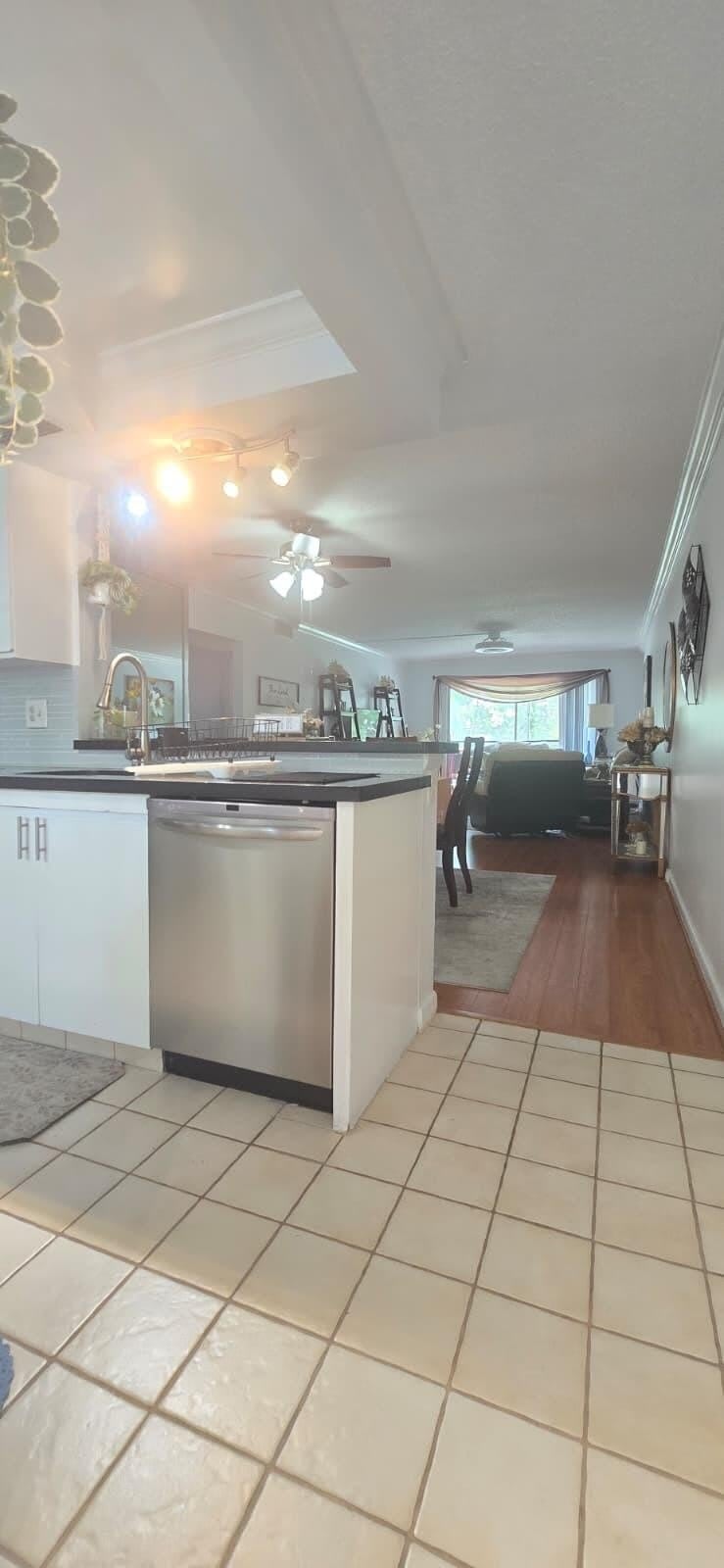 2002 Granada Drive – photo 5